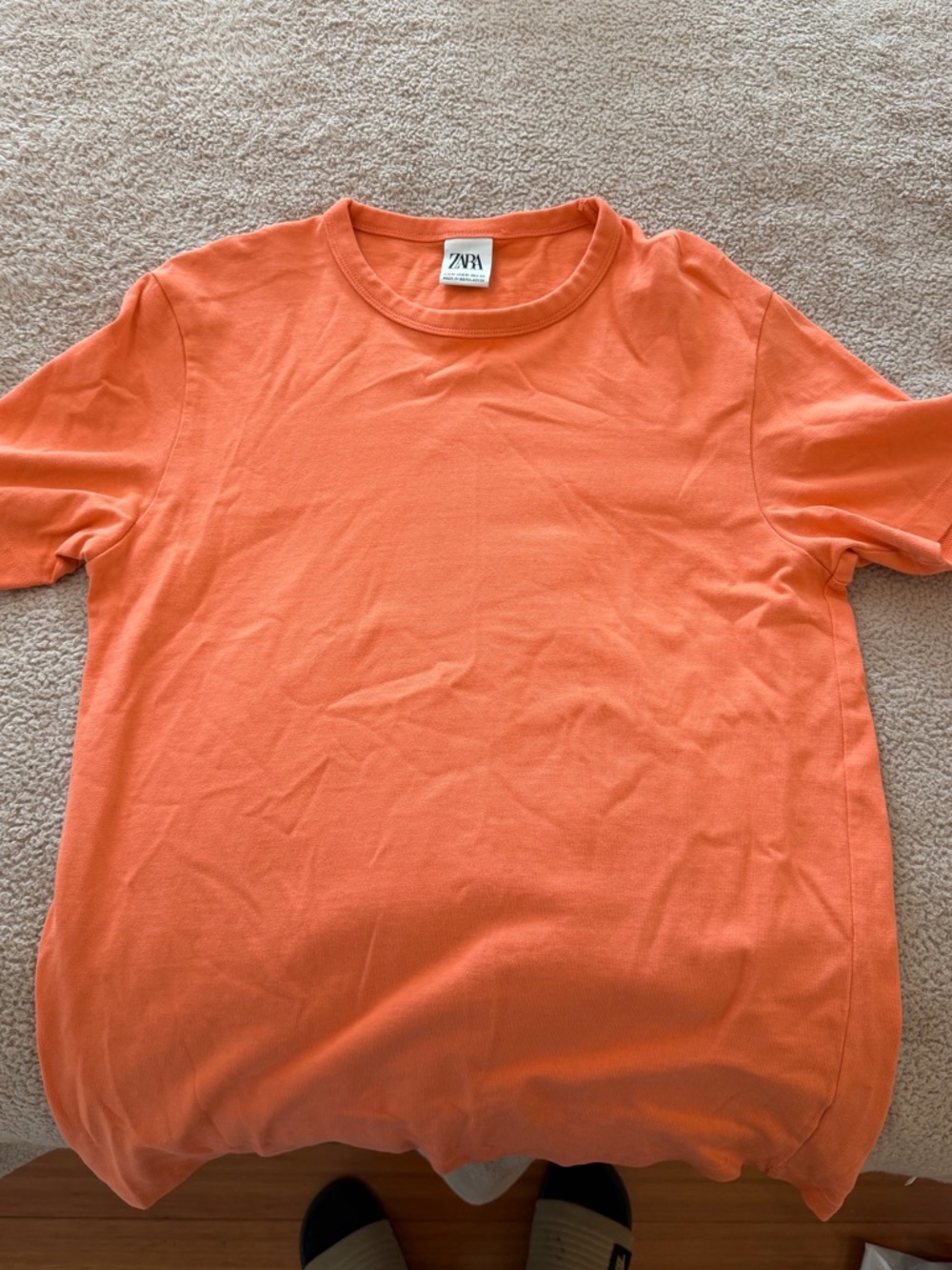 Zara Men’s Short Sleeve Crewneck T-Shirt in Orange